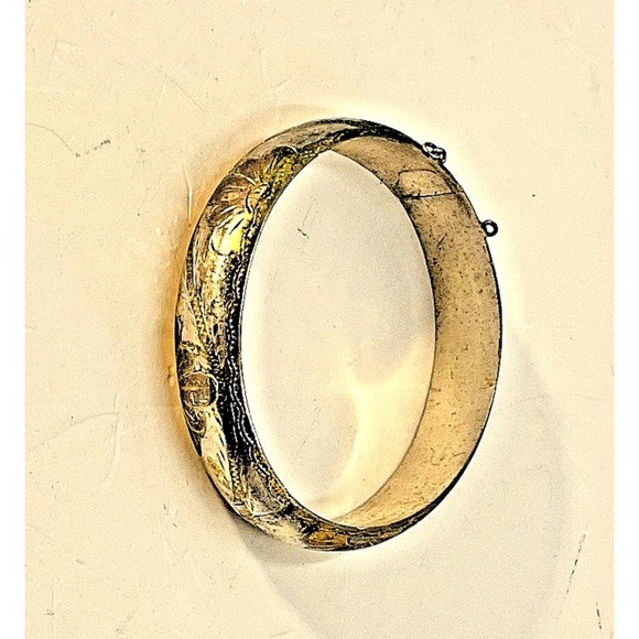 FRS Vintage Etched Floral Hinged Bangle Bracelet Silver Gold Tone